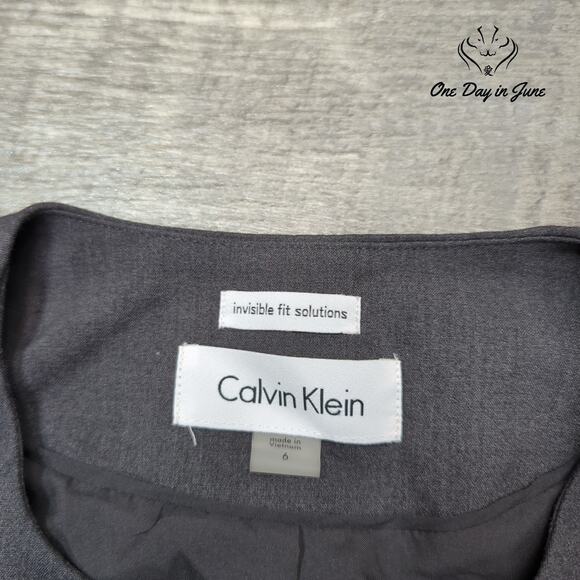 Calvin Klein Zip Front Shoulder Pad Jacket Size 6 - Picture 2 of 5